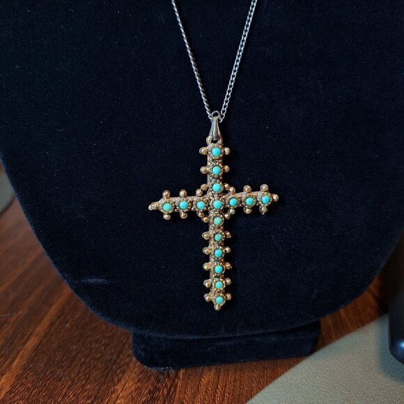 Cross Pendant Necklace Turquoise Silver Toned Chain 2.5 Inch Focal Point - Picture 2 of 4